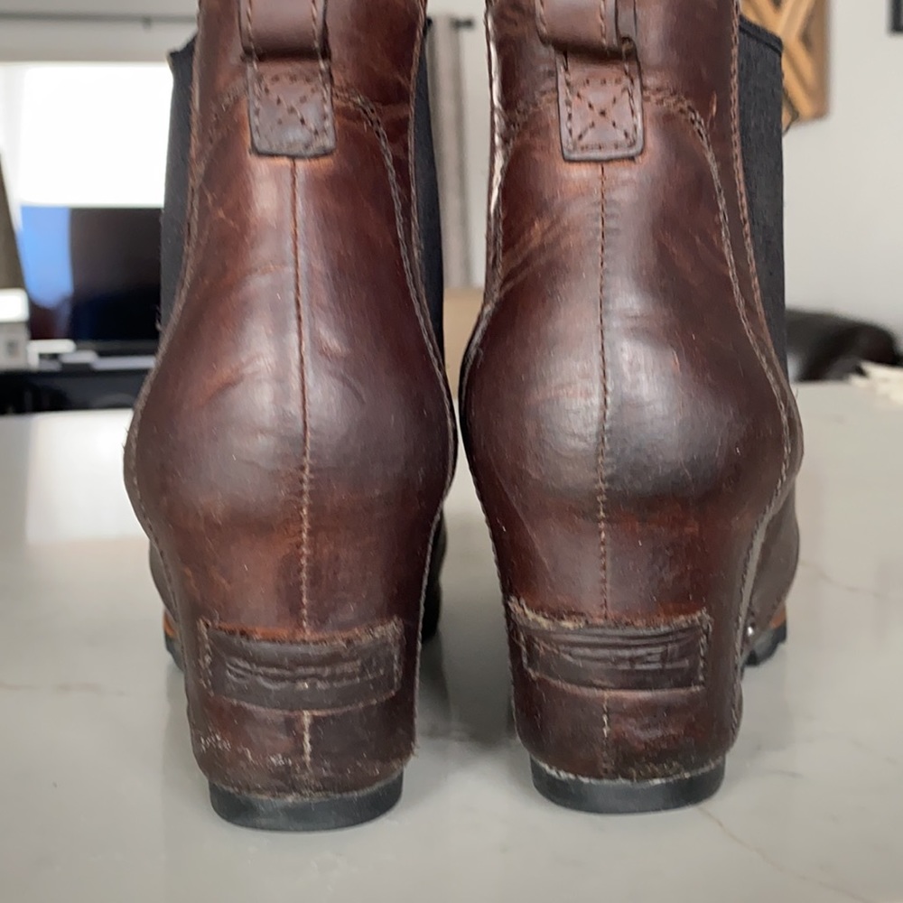 Sorel Brown and Black Ankle Boots - Picture 4 of 6